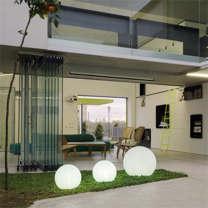 Lampă decorativă solară & reîncărcabilă New Garden Buly 40 🔆 RGB + Alb Cald, Ø40 cm, IP65 – Interior & Exterior