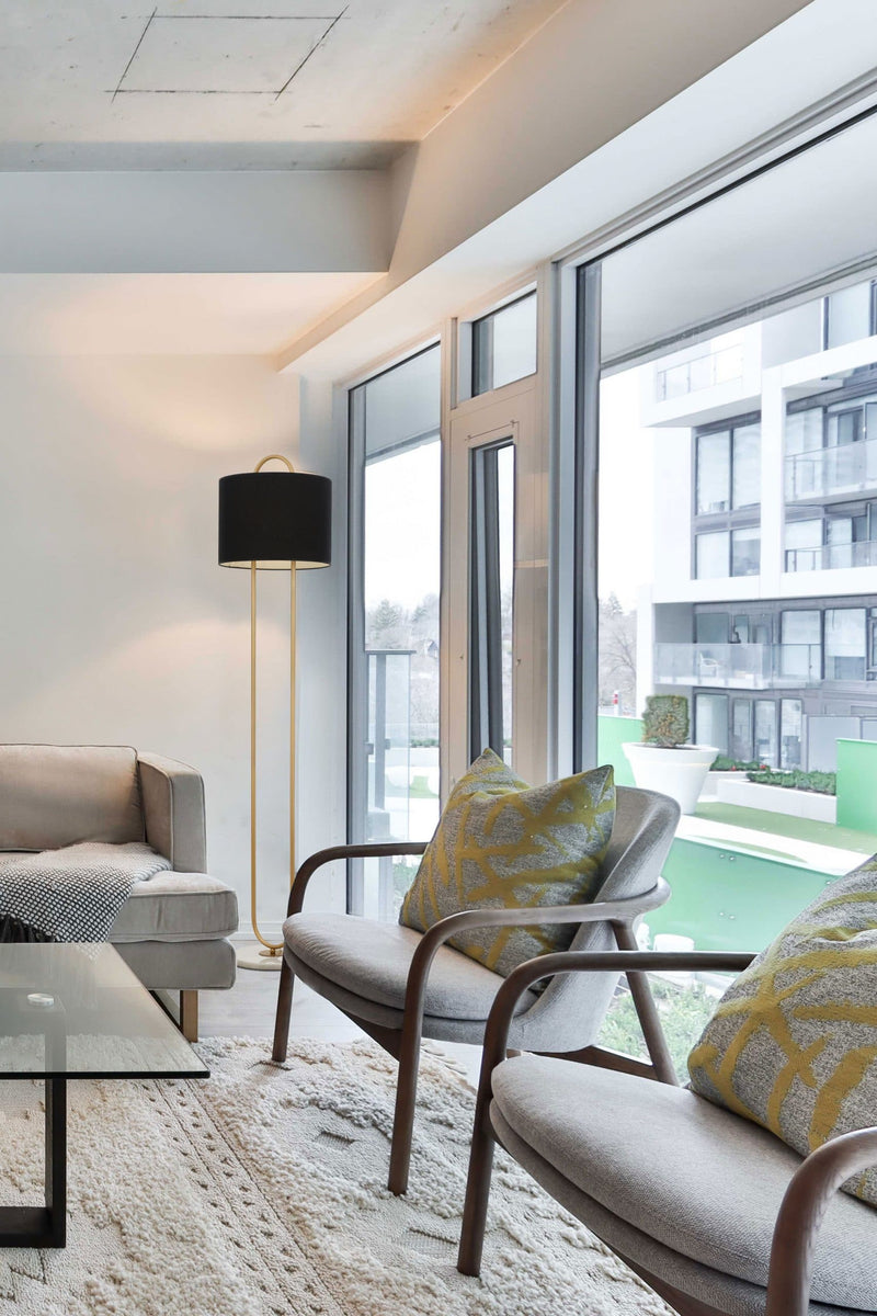 Lampadar living Avonni Antic, 2XE27