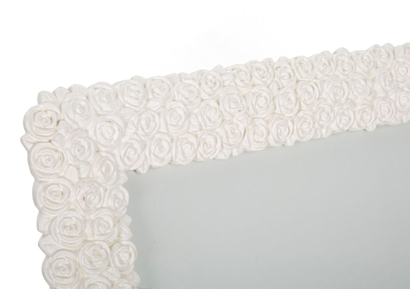 Rama Foto Mauro Ferretti Creamy Roses  26X1,8X31, Dimensiunea Interioara 20X25  cm, Crem