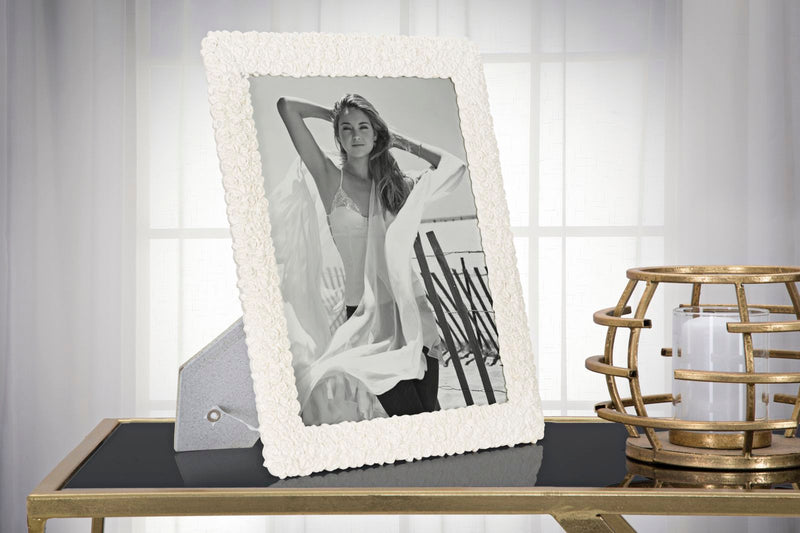 Rama Foto Mauro Ferretti Creamy Roses  26X1,8X31, Dimensiunea Interioara 20X25  cm, Crem