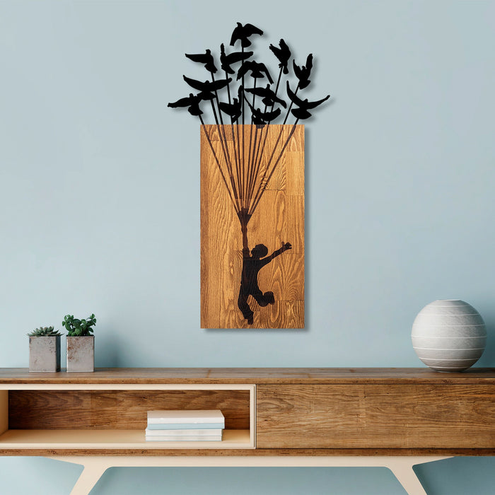 Decoratiune de Perete din Lemn Asi Home Flying Boy 1, 45 x 86 cm